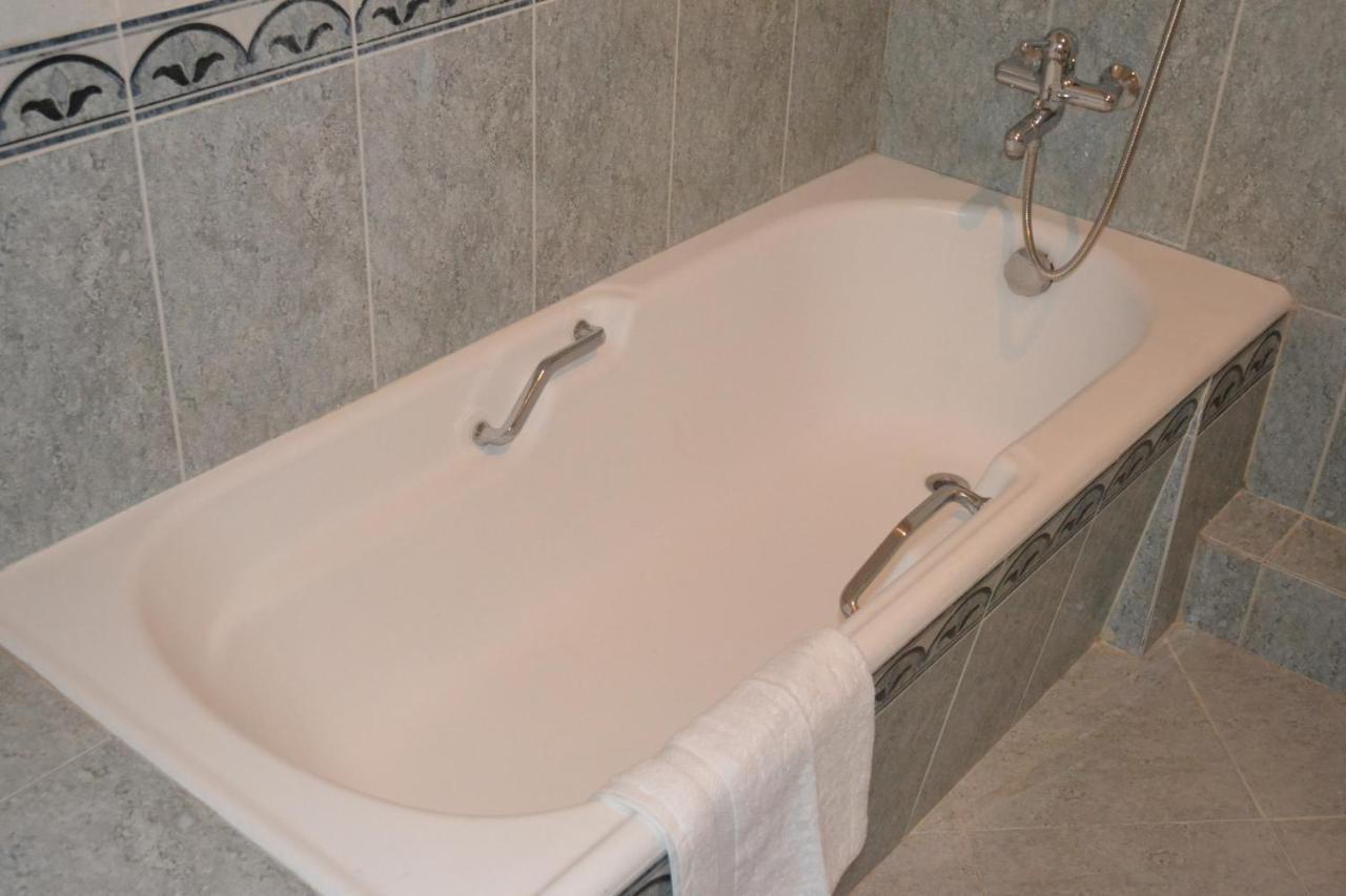 Piccolo Hotel Vake Тбилиси Экстерьер фото